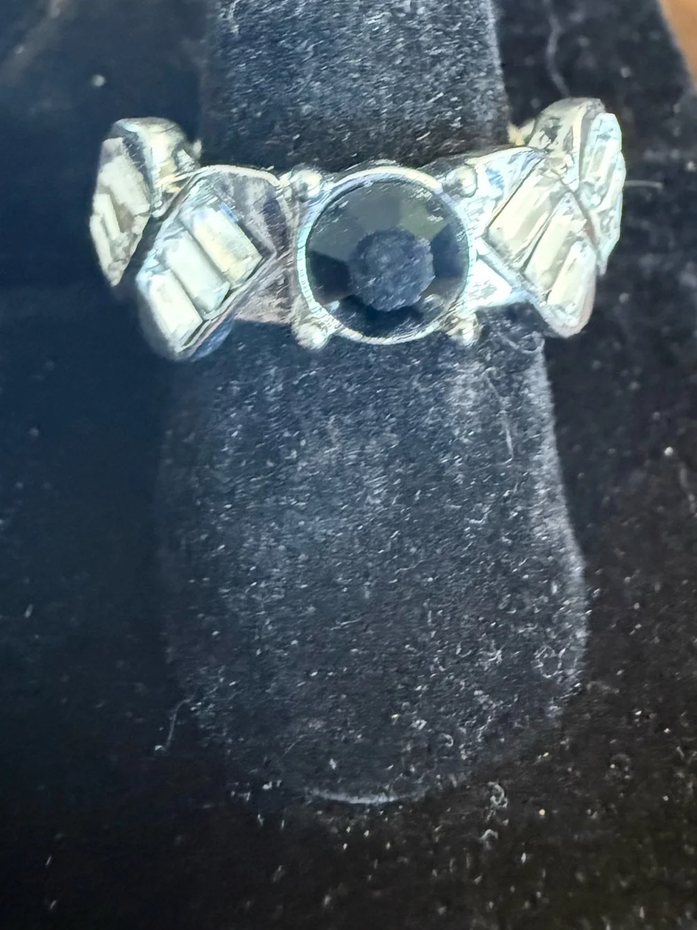 paparazzi Silver-Tone Ring with Black Center Stone